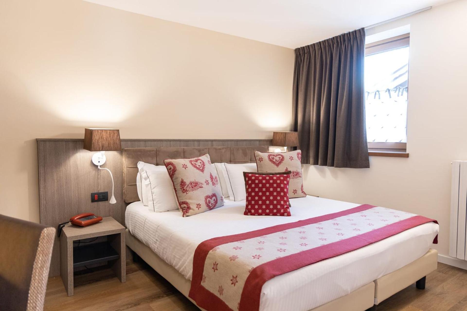 Olimpia Hotel บอร์มิโอ ภายนอก รูปภาพ