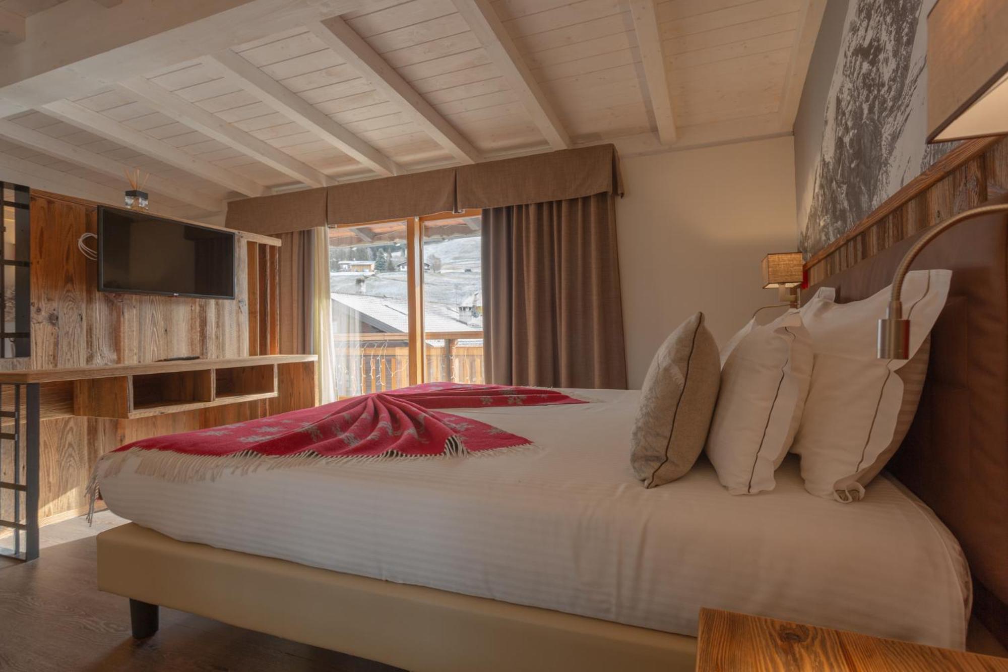 Olimpia Hotel บอร์มิโอ ภายนอก รูปภาพ