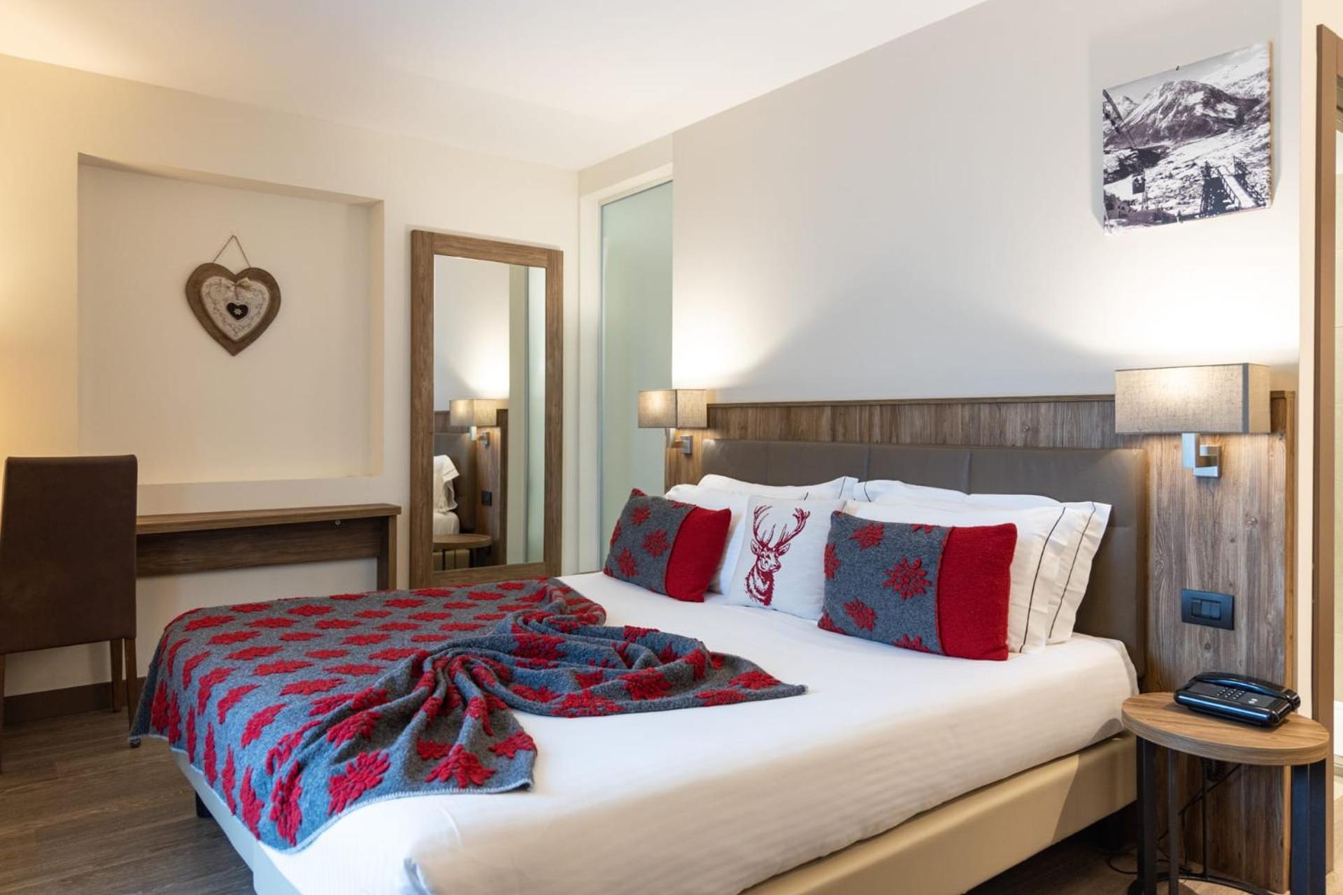 Olimpia Hotel บอร์มิโอ ภายนอก รูปภาพ