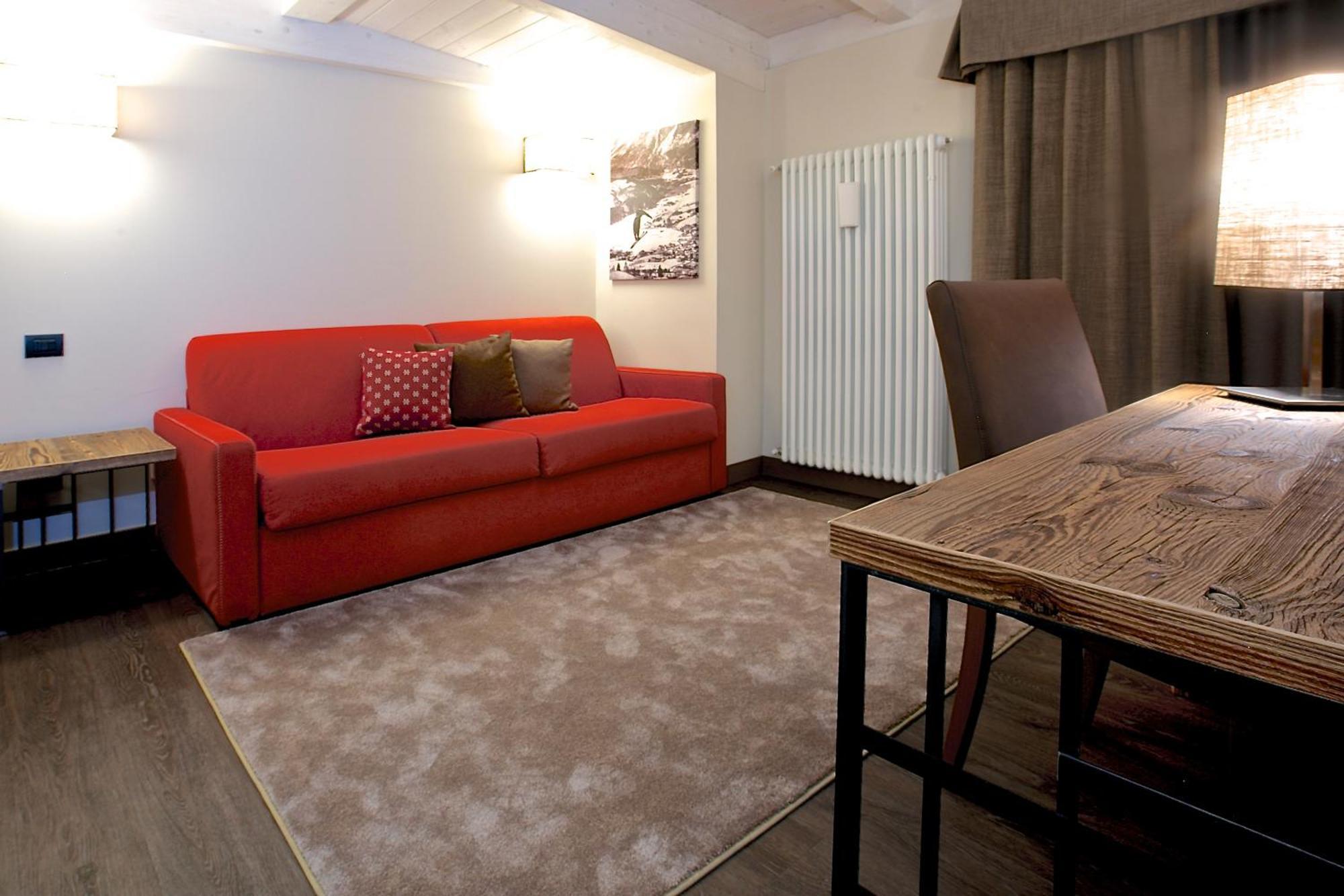 Olimpia Hotel บอร์มิโอ ภายนอก รูปภาพ