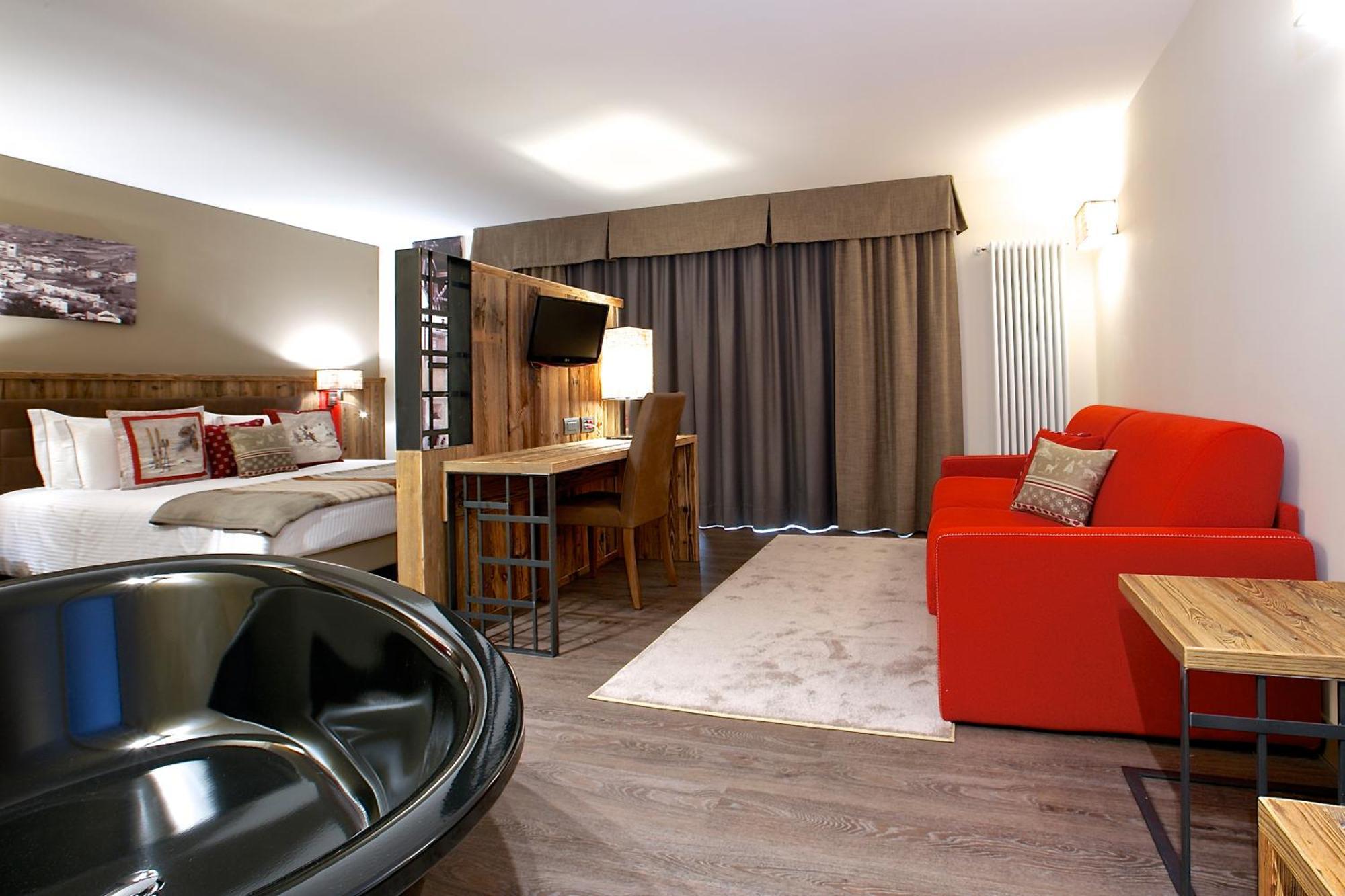 Olimpia Hotel บอร์มิโอ ภายนอก รูปภาพ