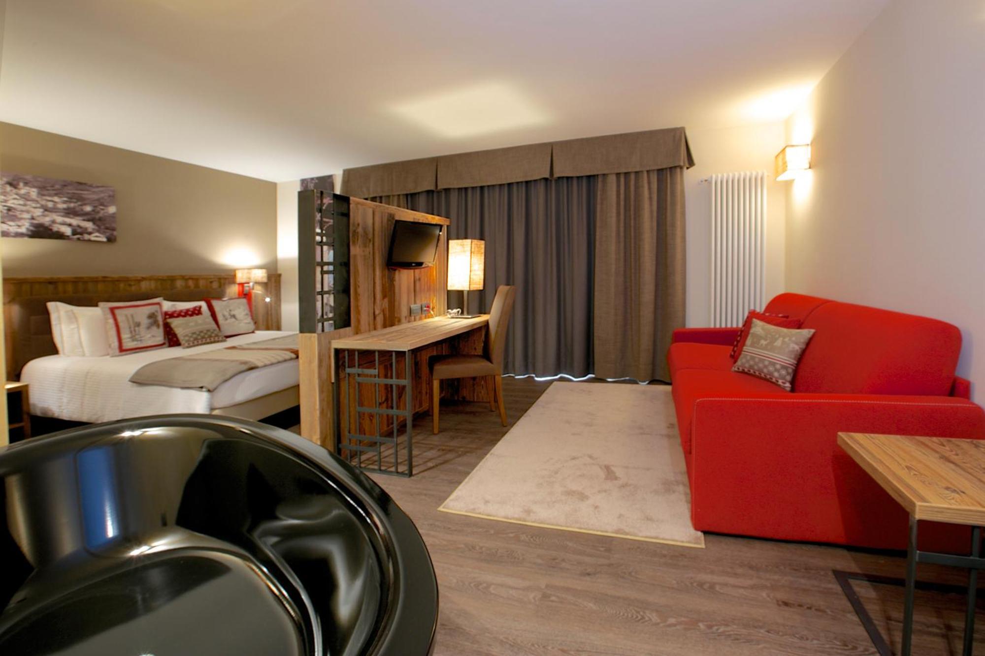Olimpia Hotel บอร์มิโอ ภายนอก รูปภาพ